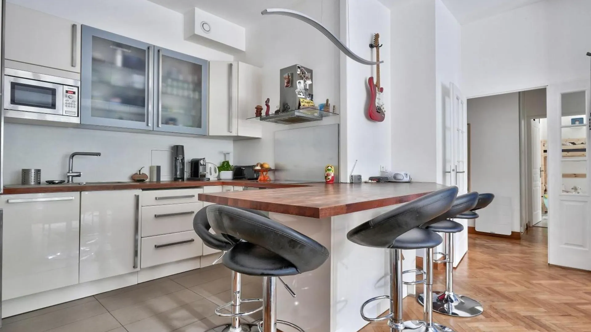Family Apartment With Garden Paris